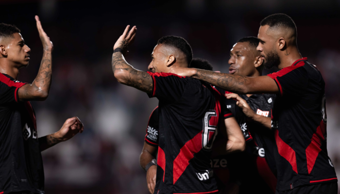 Atlético venceu o Londrina no primeiro turno em Goiânia (Foto: Heber Gomes)